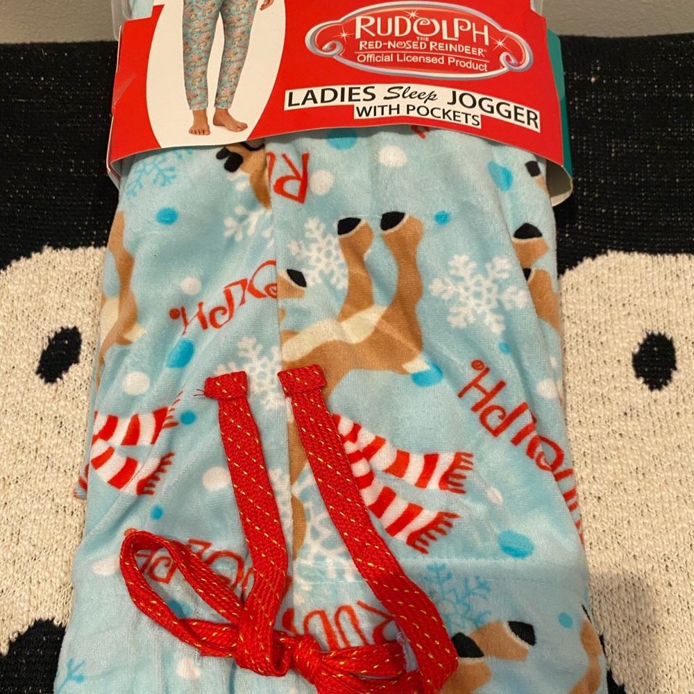 Ladies NWT Rudolph Red Nose Reindeer Sleep Joggers w/ pockets. Size XL.